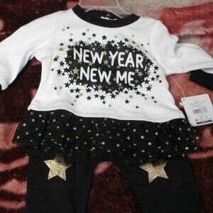 BRAND NEW BABY GIRL OUTFIT SIZE 0-3 MONTHS